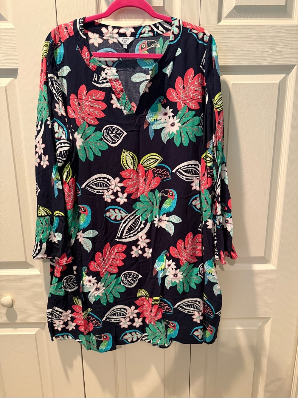 @ Crown & Ivy 3X Dress with Tropical Print